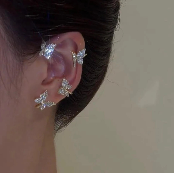Éclat Papillon: Boucles d'Oreilles Clip Zircon Étincelant